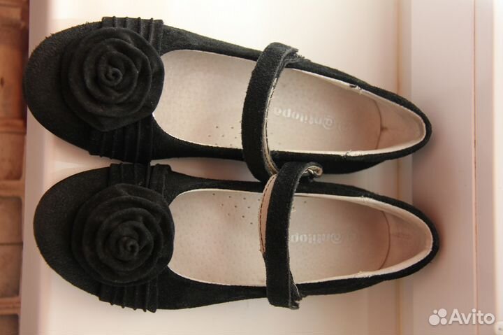 Туфли для девочки р33
