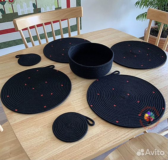 Сервировочный набор / плейсматы / корзинка