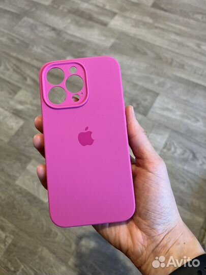 Чехол на iPhone 13 pro