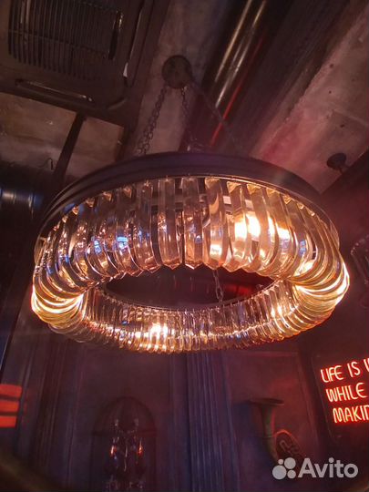 Люстра подвесная
