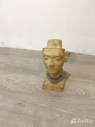 Бюст гипсовый