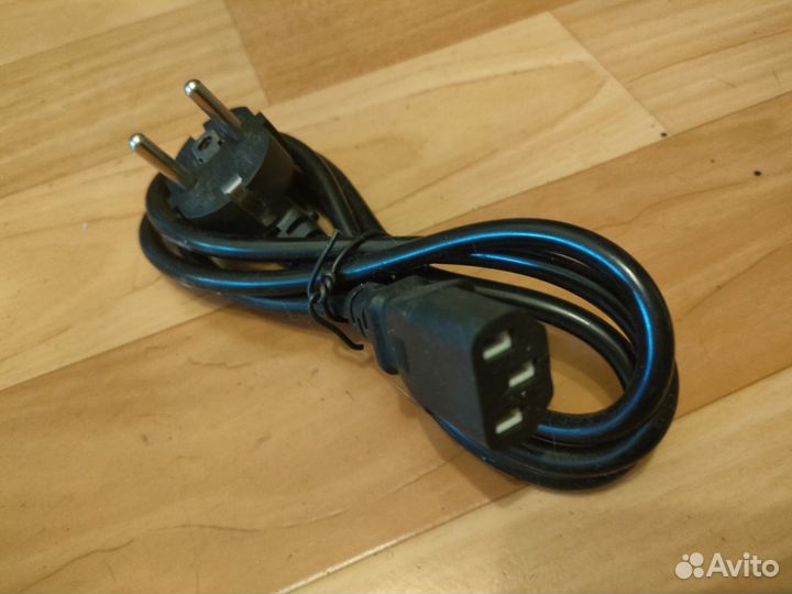 Сетевой кабель (в розетку) для пк