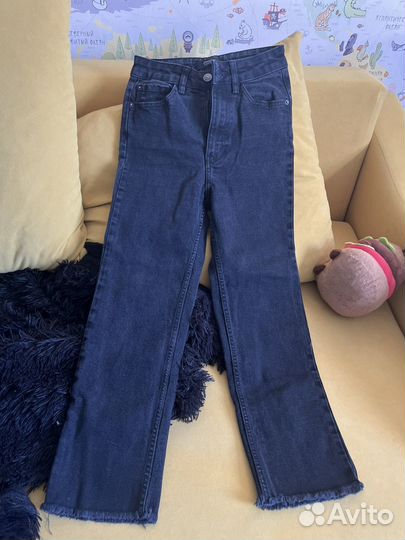 Джинсы новые reserved