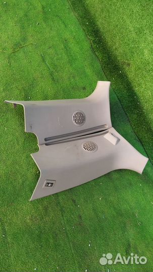 Обшивка стойки кузова пара задняя Cadillac