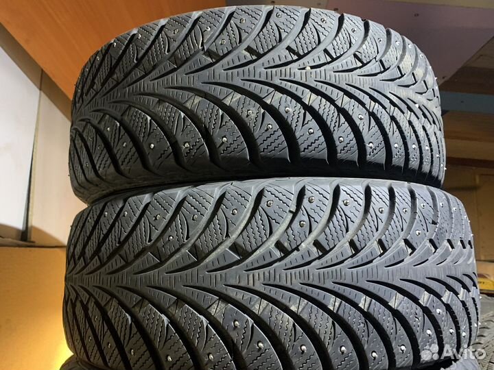 Sava Eskimo Stud 205/55 R16