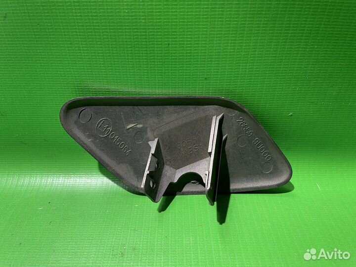 Крышка форсунки левая Nissan Note 2005-2008