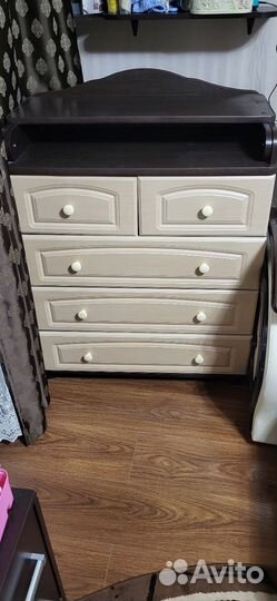 Пеленальный столик