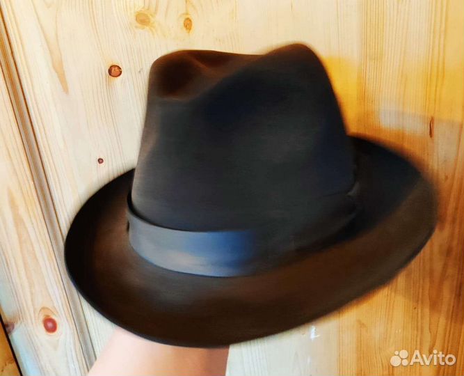 Шляпа фетровая