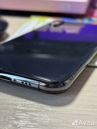 iPhone Xs, 64 ГБ