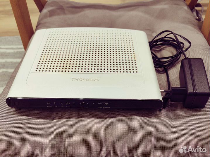 Wifi роутер Акадо Thomson TCW770