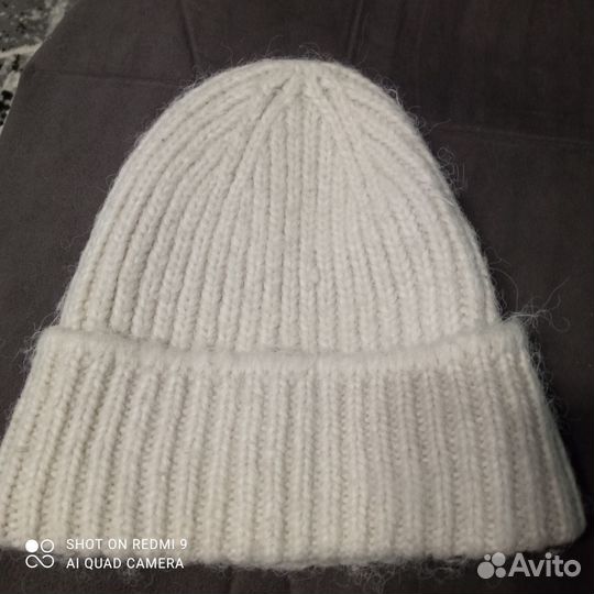 Женские шапки