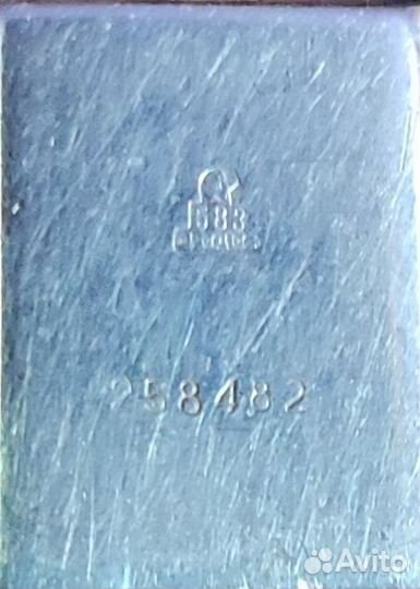 Золотые часы женские