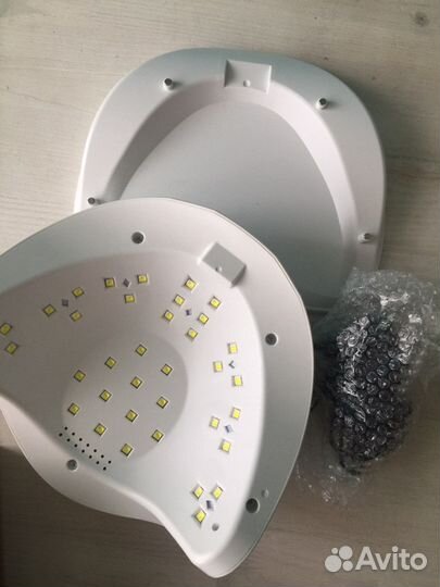 Лампа для ногтей