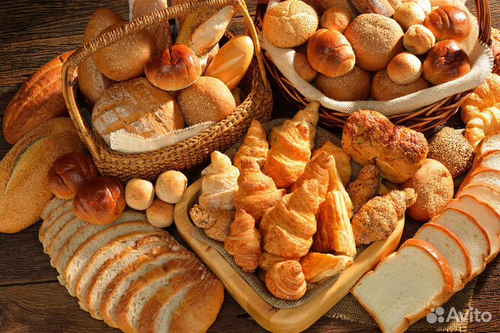 Помощник продавца в пекарню