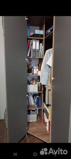 Шкаф распашной угловой серый