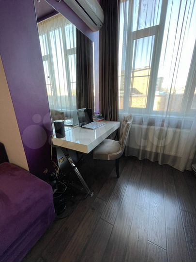 1-к. квартира, 66 м², 1/3 эт.