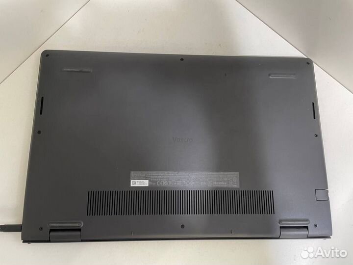 Ноутбук dell 3520