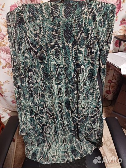 Платье под змеинную кожу