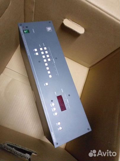 Коммутатор Kramer VP-84ETH