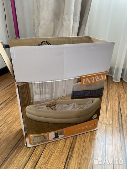 Детская надувная кровать матрас intex