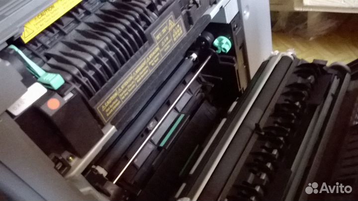 Цветной лазерный принтер Minolta QMS 2300W