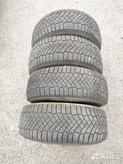 Pirelli Winter Ice Zero 205/55 R16