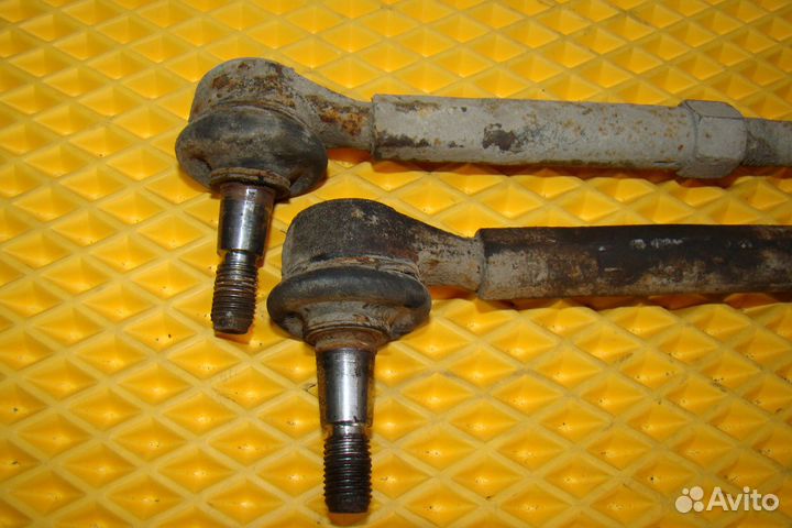 Задний развальный рычаг Opel Omega B