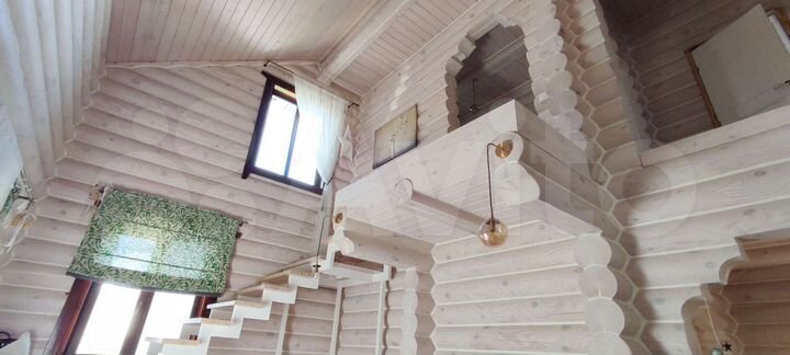 Дом 185 м² на участке 7 сот.