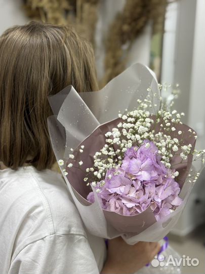 Букет- комплимент из гортензии