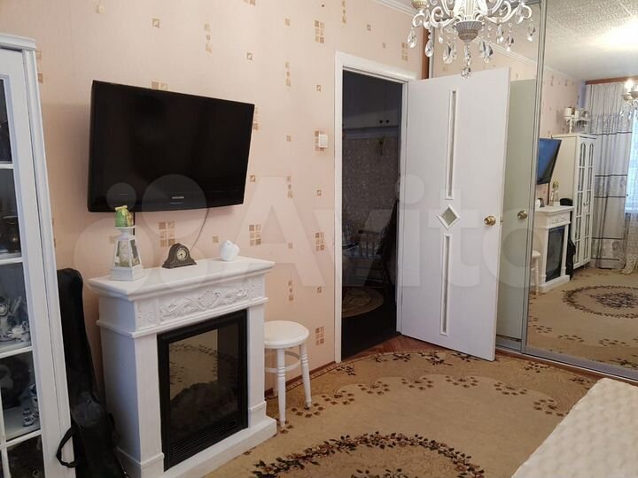 2-к. квартира, 45 м², 4/9 эт.