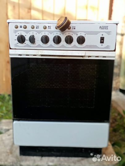 Электропечь с духовкой