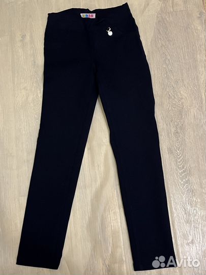 Брюки на девочку плотные
