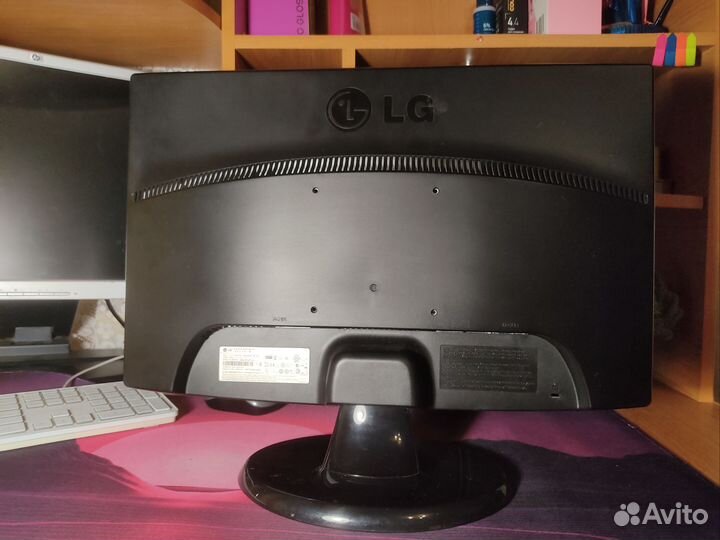 Монитор LG Flatron Неисправный