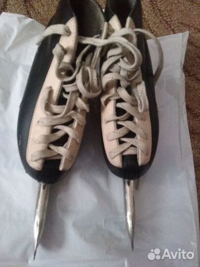 Конькобежные коньки viking