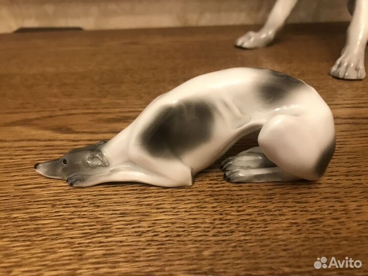 Собака фарфор Германия