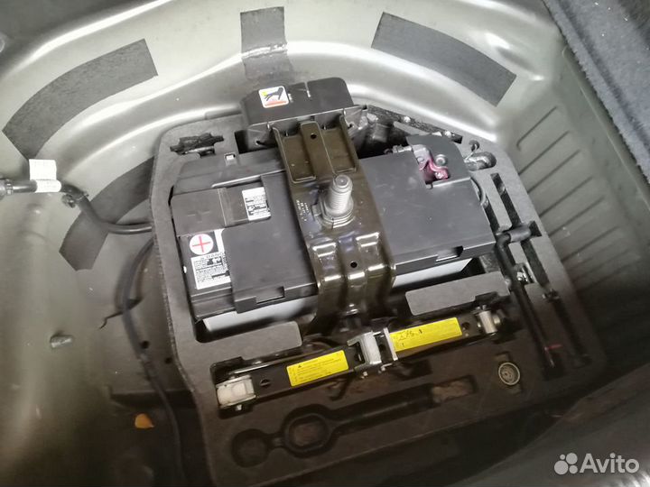 Аккумулятор A8 Audi 110Ah