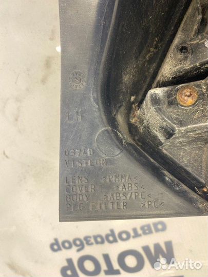 Фонарь задний левый Ford Focus 3 хетчбэк 1.6L