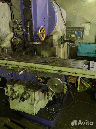 Фрезерный станок по металлу бу