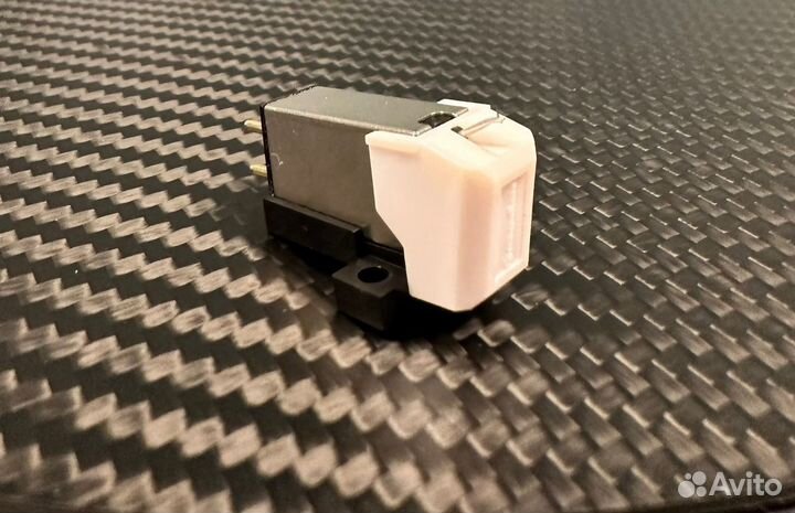 Головка звукоснимателя Bum -01