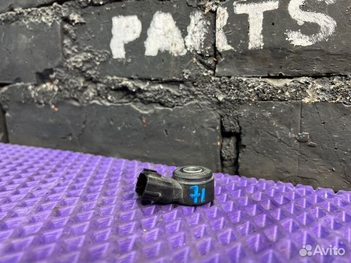 Датчик детонации Nissan Note E12-089286 HR12DDR