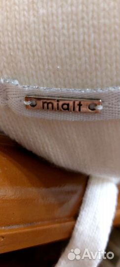 Шапка зимняя новая