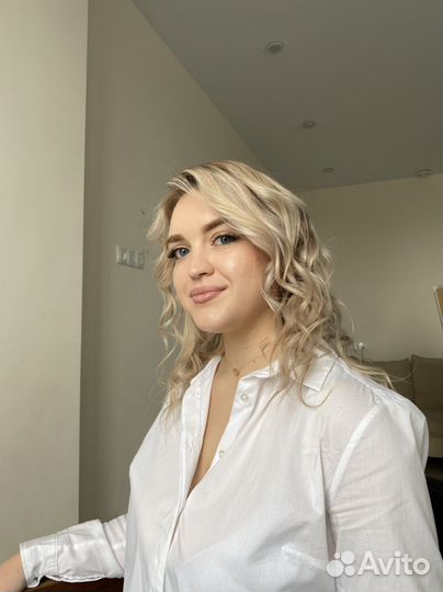 Прически локоны брови