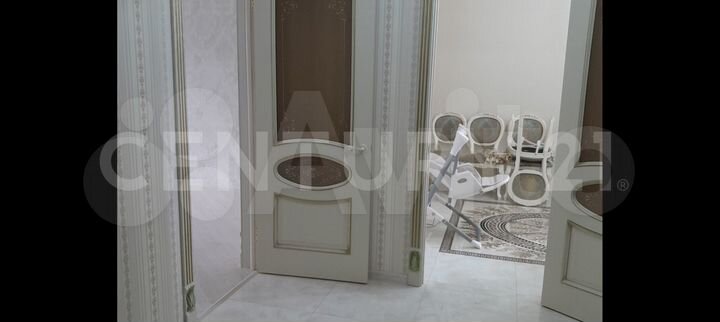 3-к. квартира, 72 м², 3/10 эт.