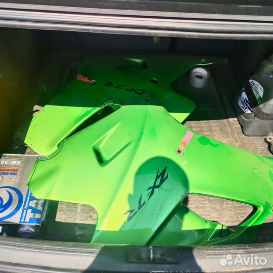 Пластик kawasaki zx7r