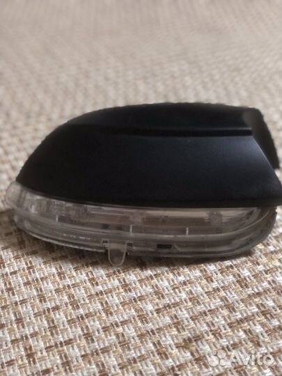 Повторитель поворота в зеркало Jetta 6