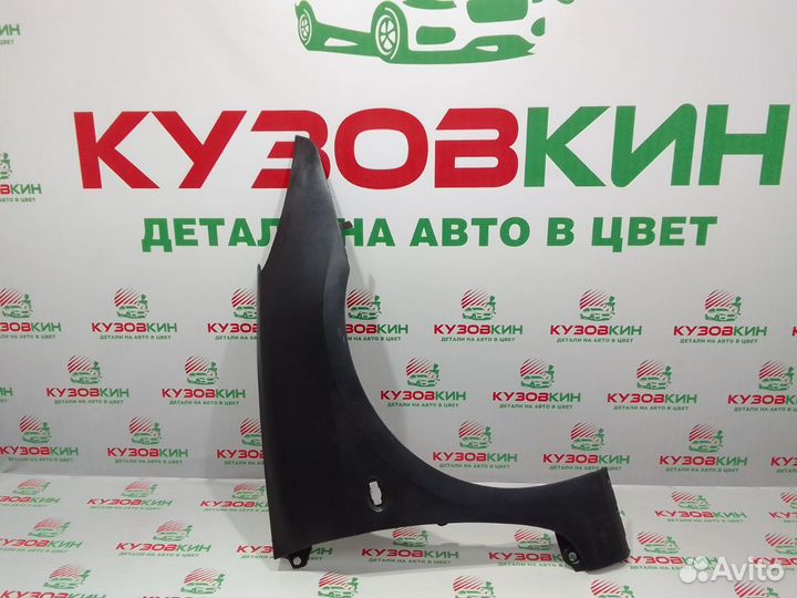 Крыло переднее правое пластик Peugeot 307