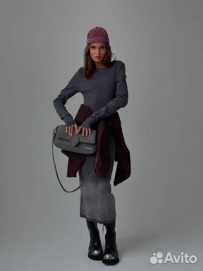 Платье Balenciaga женское серое