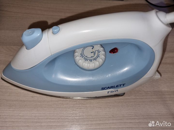 Утюг Scarlett