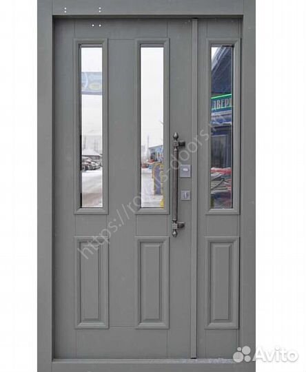 Парадная дверь с терморазрывом