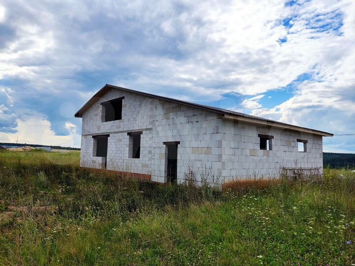 Дом 190 м² на участке 26 сот.